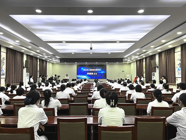 唐山市人民醫(yī)院與西南交通大學合作簽約 建立研究生聯(lián)合培養(yǎng)基地（教學醫(yī)院）